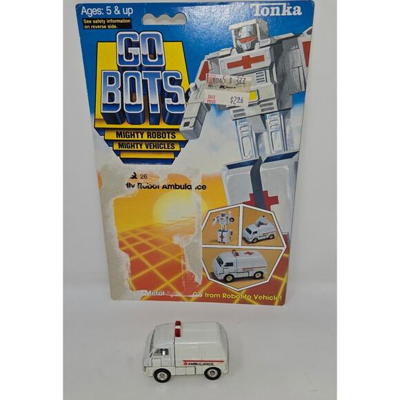 GoBots Rest-Q Ambulance Action Figure 1983 Package Cardback Complete - Picture 9 of 16